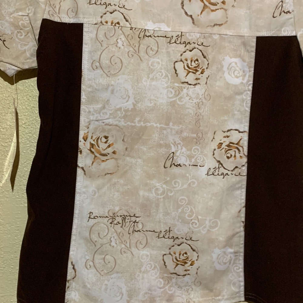 Nurse Scrub Top Brown Cream Floral  NWT by Miami Uniforms S Pullover Pockets - Picture 12 of 14